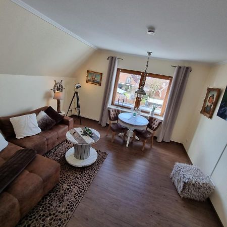 Haus Kaiser Appartement 3 Deichlust 比苏姆 外观 照片
