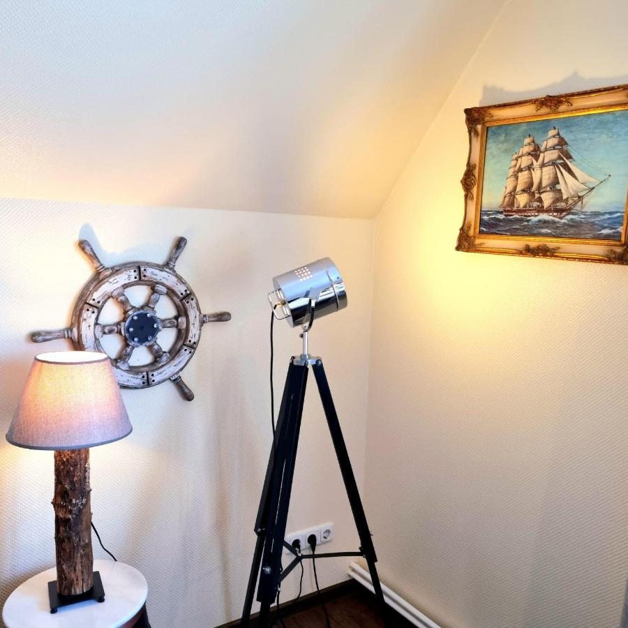 Haus Kaiser Appartement 3 Deichlust 比苏姆 外观 照片