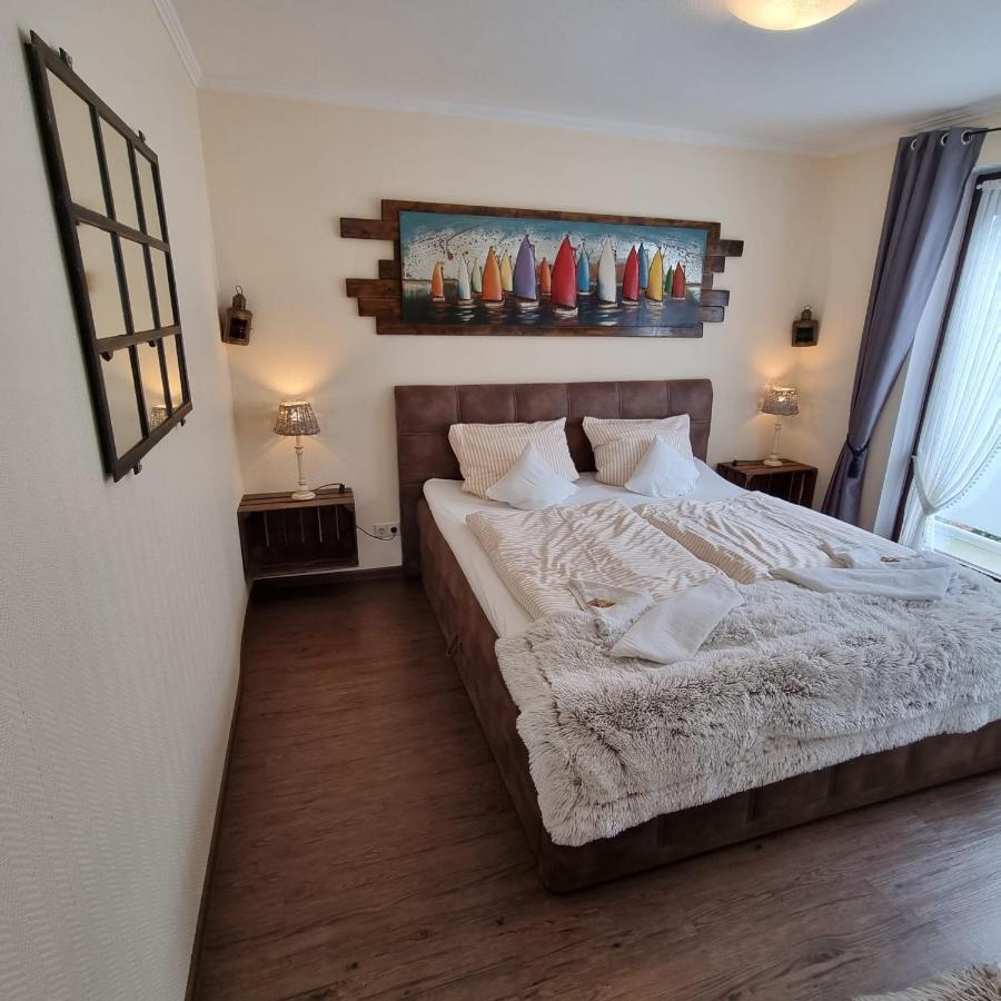 Haus Kaiser Appartement 3 Deichlust 比苏姆 外观 照片